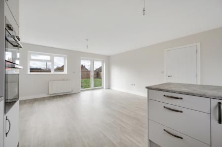 4 bedroom Detached house to let in Pinfold Place, Harby, Melton Mowbray, LE14