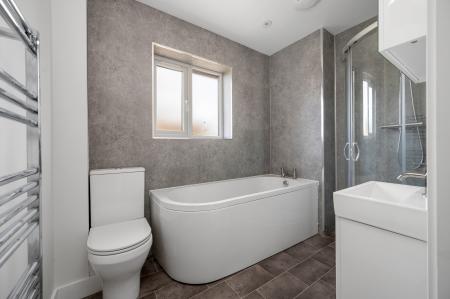 4 bedroom Detached house to let in Pinfold Place, Harby, Melton Mowbray, LE14