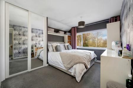 5 bedroom Detached house for sale in Extended Family Living on Denton Rise, Melton, LE13 1EU