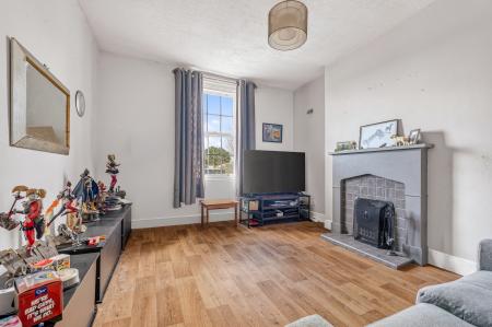 1 bedroom Flat for sale in Burton Street, Melton Mowbray, LE13