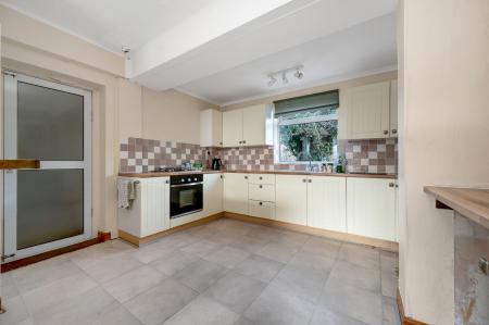 3 bedroom End of terrace house for sale in Greaves Avenue, Melton Mowbray