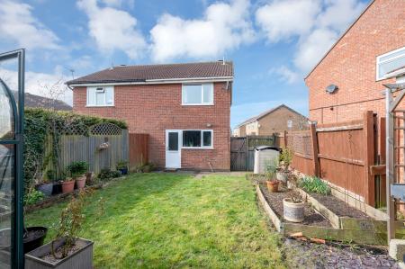 3 bedroom Semi-detached house for sale in Hawthorn Drive, Melton Mowbray, LE13
