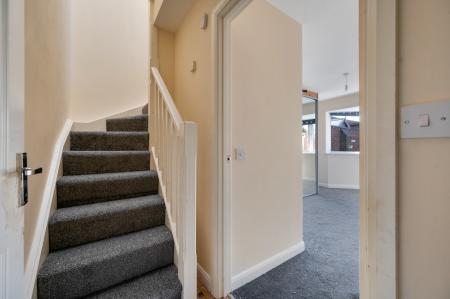 1 bedroom Flat to let in Kings Road, Melton Mowbray, LE13