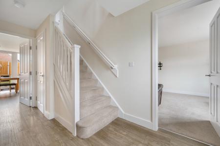 4 bedroom Detached house for sale in Easton Close, Melton Mowbray, LE13