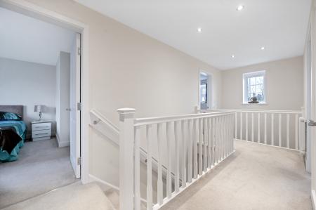 4 bedroom Detached house for sale in Easton Close, Melton Mowbray, LE13