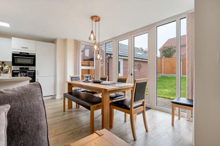 4 bedroom Detached house for sale in Easton Close, Melton Mowbray, LE13