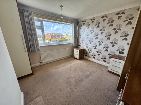 2 bedroom Semi-detached house for sale in Winster Crescent, Melton Mowbray, LE13