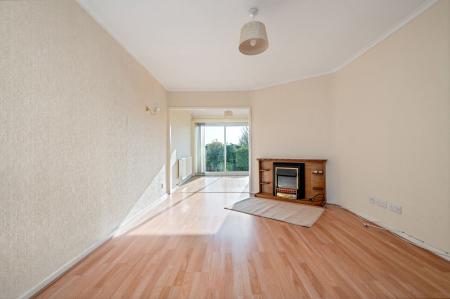 3 bedroom Semi-detached house to let in Browning Close, Melton Mowbray, LE13