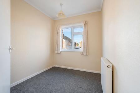 3 bedroom Semi-detached house to let in Browning Close, Melton Mowbray, LE13