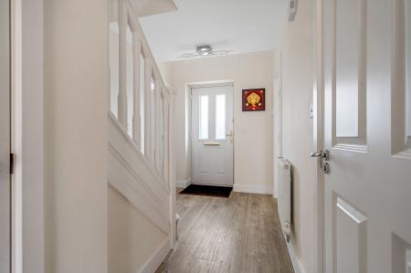 4 bedroom Detached house for sale in Easton Close, Melton Mowbray, LE13