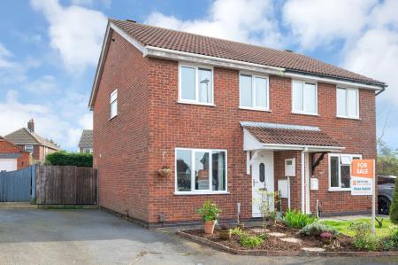 3 bedroom Semi-detached house for sale in Hawthorn Drive, Melton Mowbray