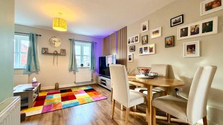 3 bedroom Terraced House for sale in Rossiter Close, Melton Mowbray, LE13