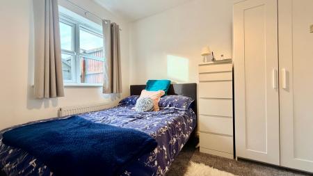 3 bedroom Terraced House for sale in Rossiter Close, Melton Mowbray, LE13