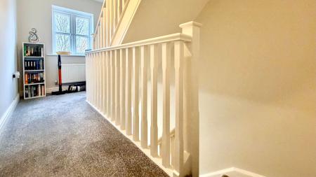 3 bedroom Terraced House for sale in Rossiter Close, Melton Mowbray, LE13