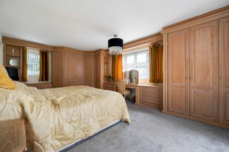 5 bedroom Detached house for sale in 4 Town End, Somerby, LE14