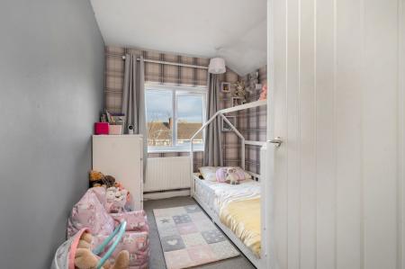 5 bedroom Detached house for sale in Denton Rise, Melton Mowbray, LE13