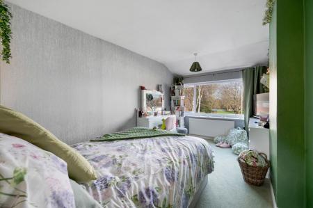 5 bedroom Detached house for sale in Denton Rise, Melton Mowbray, LE13