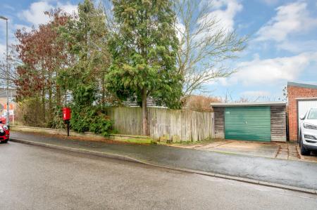 3 bedroom Semi-detached house for sale in Baldocks Lane, Melton Mowbray, LE13