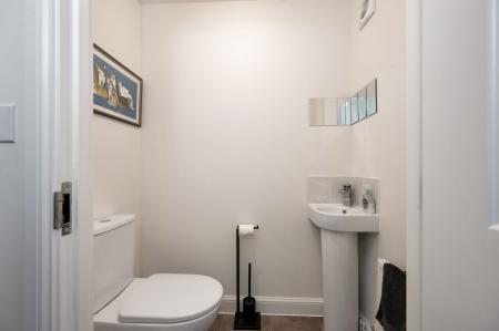 3 bedroom Semi-detached house for sale in Alderman Road, Melton Mowbray