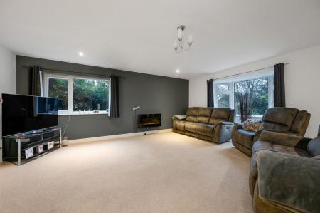 3 bedroom Detached bungalow for sale in Gartree Court, Melton Mowbray