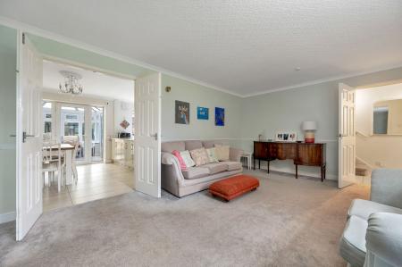 4 bedroom Detached house for sale in Bickley Avenue, Melton Mowbray