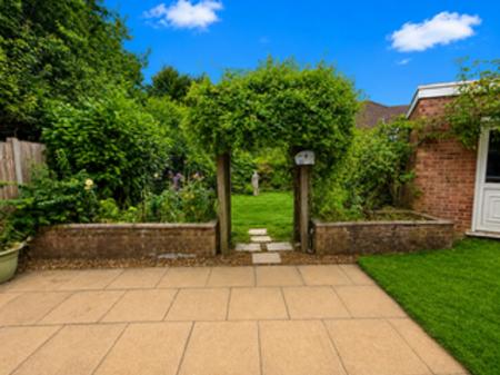 4 bedroom Detached house for sale in Bickley Avenue, Melton Mowbray