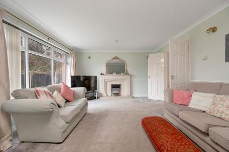 4 bedroom Detached house for sale in Bickley Avenue, Melton Mowbray