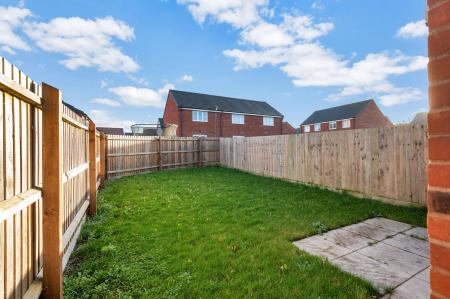2 bedroom End of terrace house for sale in King Edward Avenue, Melton Mowbray