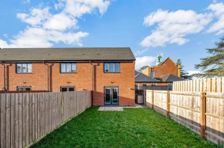 2 bedroom End of terrace house for sale in King Edward Avenue, Melton Mowbray