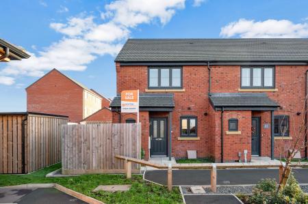 2 bedroom End of terrace house for sale in King Edward Avenue, Melton Mowbray