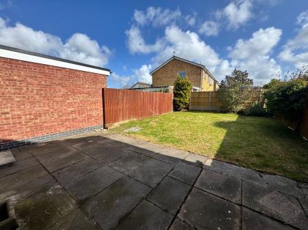 2 bedroom Semi-detached house for sale in Winster Crescent, Melton Mowbray, LE13