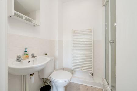 3 bedroom Terraced House for sale in Valiant Way, Melton Mowbray