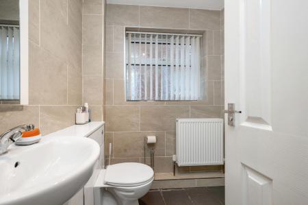 2 bedroom Semi-detached bungalow for sale in Mortimer Road, Melton Mowbray