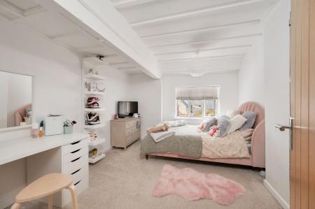 6 bedroom Barn Conversion for sale in Welcome To Harvest Home, Waltham On The Wolds, LE14 4AJ