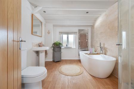 6 bedroom Barn Conversion for sale in Welcome To Harvest Home, Waltham On The Wolds, LE14 4AJ