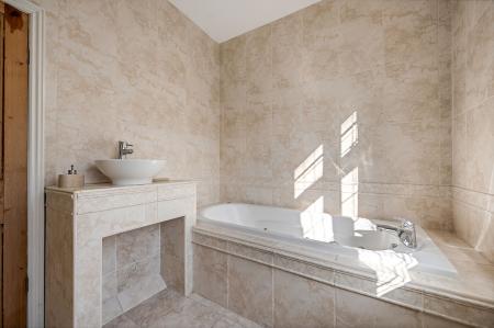 4 bedroom Detached house for sale in 51 Main Street, Asfordby, LE14