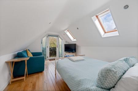 4 bedroom Character Property for sale in 15 Church Lane, Stathern, LE14