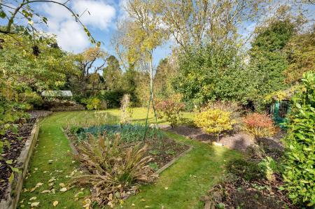 4 bedroom Character Property for sale in 15 Church Lane, Stathern, LE14