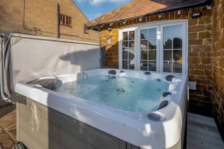 4 bedroom Detached house for sale in 5 Main Street, Goadby Marwood, LE14