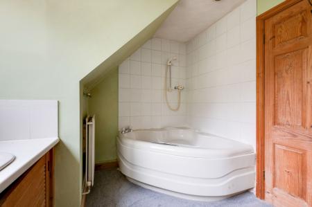 4 bedroom Detached house for sale in Church Lane, Ab Kettleby, LE14