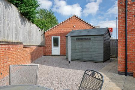 4 bedroom Detached house for sale in Kennelmore Road, Melton Mowbray, LE13