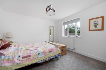 4 bedroom Detached house for sale in Kennelmore Road, Melton Mowbray, LE13