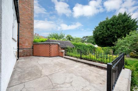 3 bedroom Detached house for sale in Woodland Avenue, Melton Mowbray