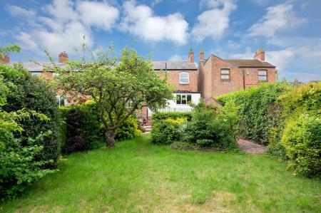 3 bedroom Detached house for sale in Woodland Avenue, Melton Mowbray