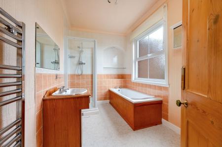 3 bedroom Detached house for sale in Woodland Avenue, Melton Mowbray