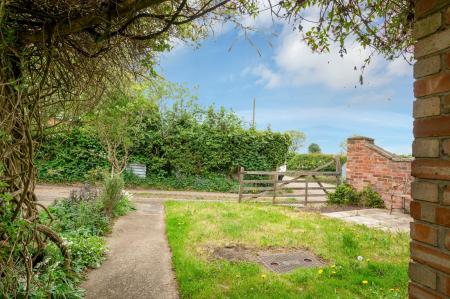 4 bedroom Character Property for sale in 5 Stanleys Lane, Eastwell, LE14