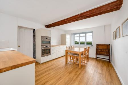 4 bedroom Character Property for sale in 5 Stanleys Lane, Eastwell, LE14