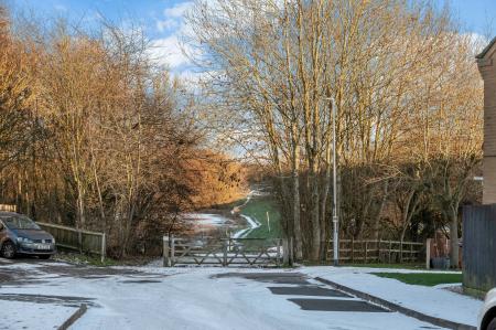 3 bedroom Detached house for sale in Chalmondley Drive, Melton Mowbray, LE13