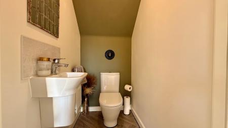 2 bedroom Terraced House for sale in Ford Close, Melton Mowbray, LE13