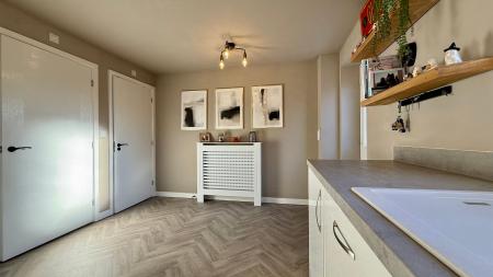 2 bedroom Terraced House for sale in Ford Close, Melton Mowbray, LE13